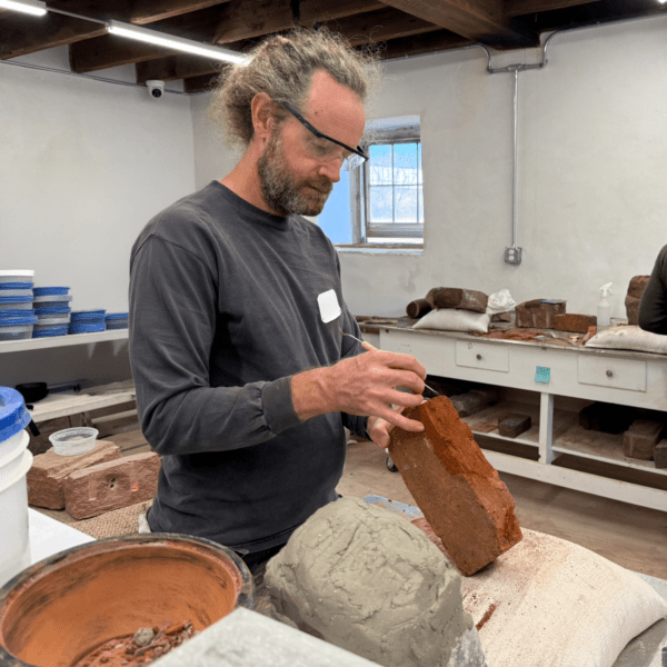 ARTisAn Objective® Workshop MAS-06 Lithomex® Brick & Stone Surface Repair - Image 4